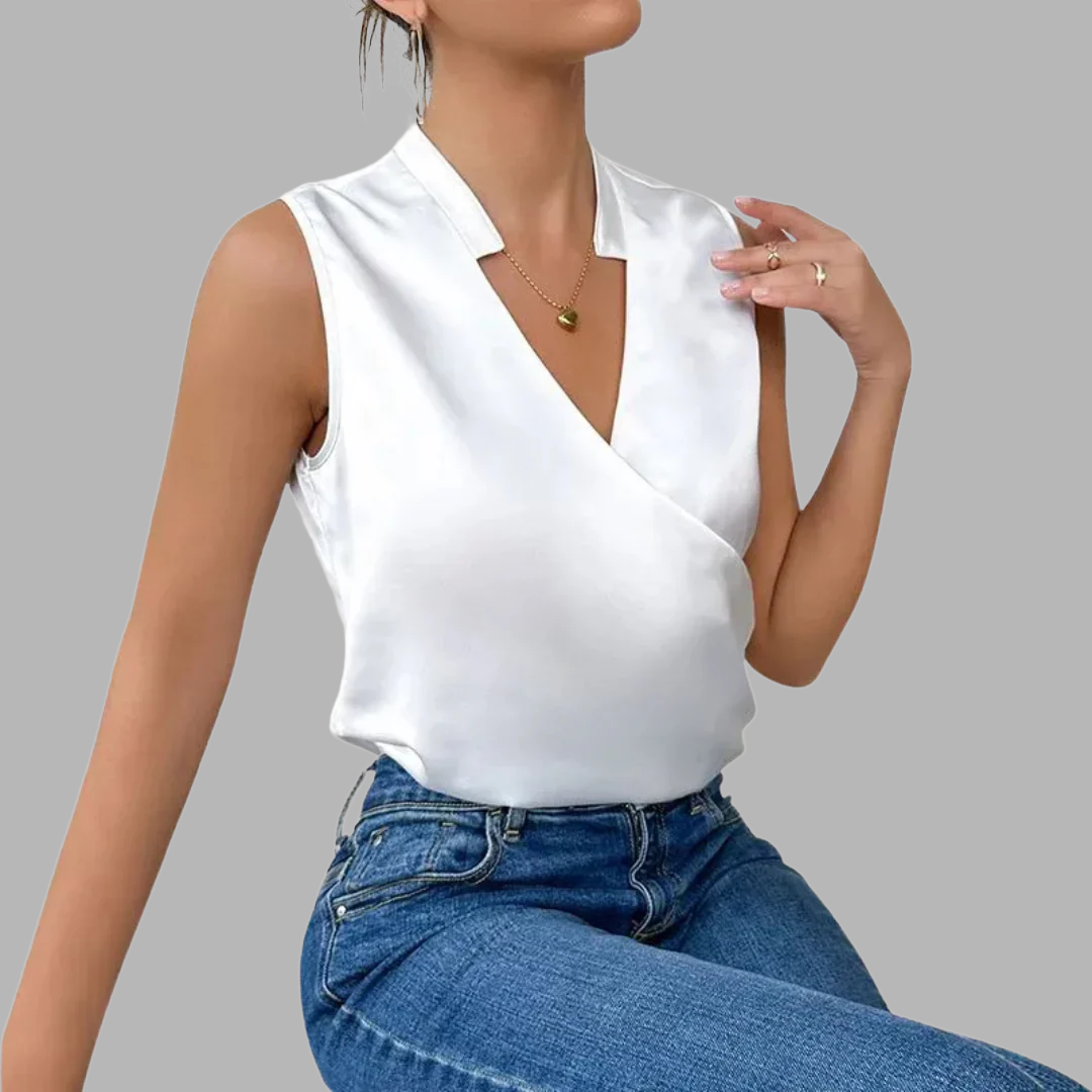 Renate | Chic Without Sleeves Top