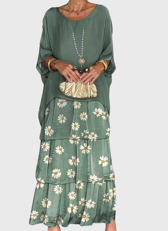 Bernadette | Long and Flowing Elegant Dress