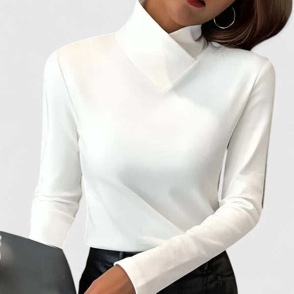 Robin | Elegant Turtleneck
