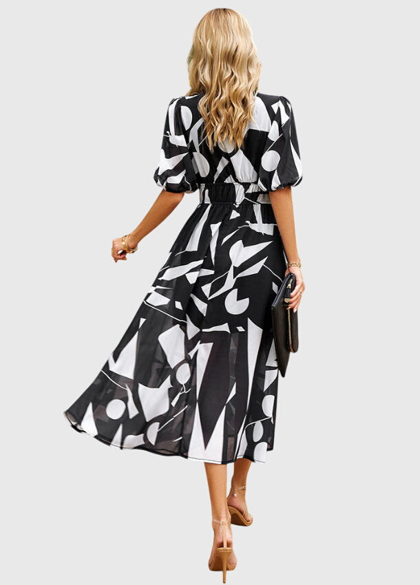 Joyce | Flattering Floral Midi Dress