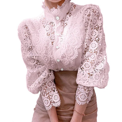 Tove | Long-sleeve shirt with lace and detailing