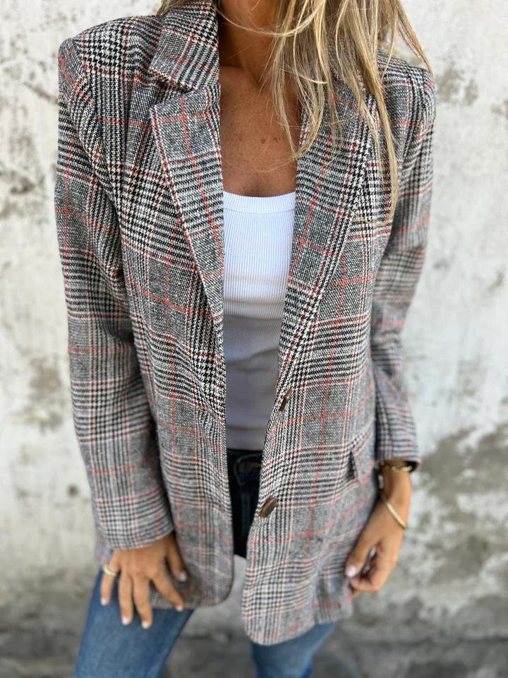 Svala | Elegant Checked Blazer for Winter