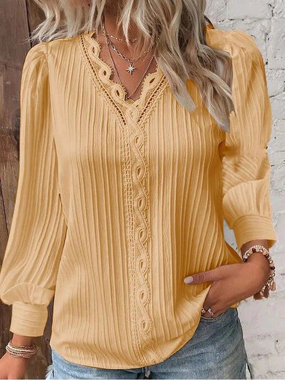 Cathrine | Blouse with Long Sleeves and V-Neck