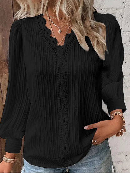 Cathrine | Blouse with Long Sleeves and V-Neck