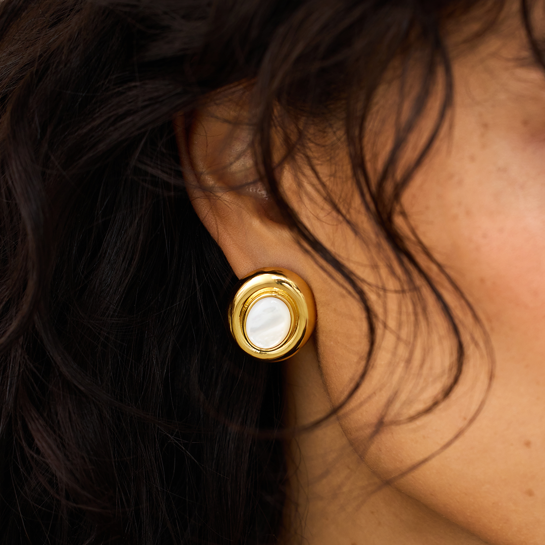 Kayla | Stud Earrings 18k Gold