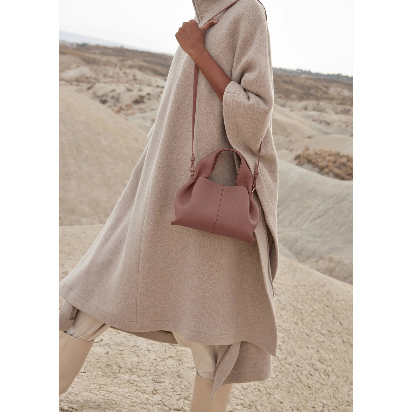 Paula | Stylish Travel Companion