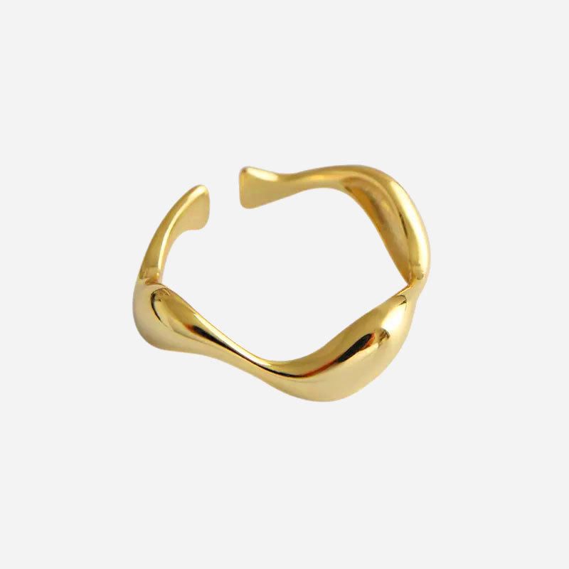 Miranda | Wave Ring 18K Gold