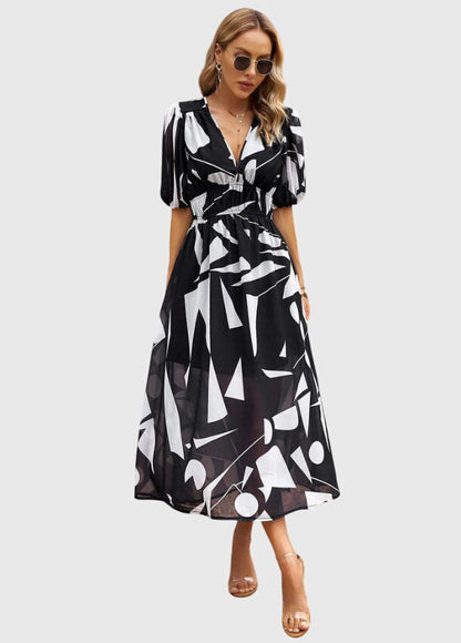 Joyce | Flattering Floral Midi Dress