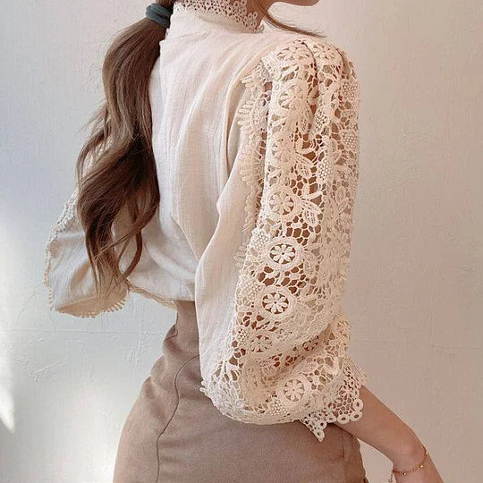 Tove | Long-sleeve shirt with lace and detailing
