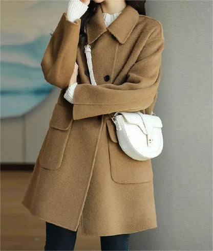 Thyra | Elegant Wool Coat